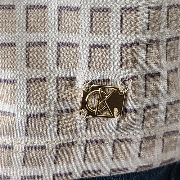 Calvin Klein Beige Checkered Square Print Accordion Pleated Sleeve Top Medium - Picture 6 of 12